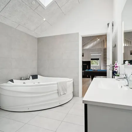 Holiday home Amai - 4-5km From The Sea By Interhome